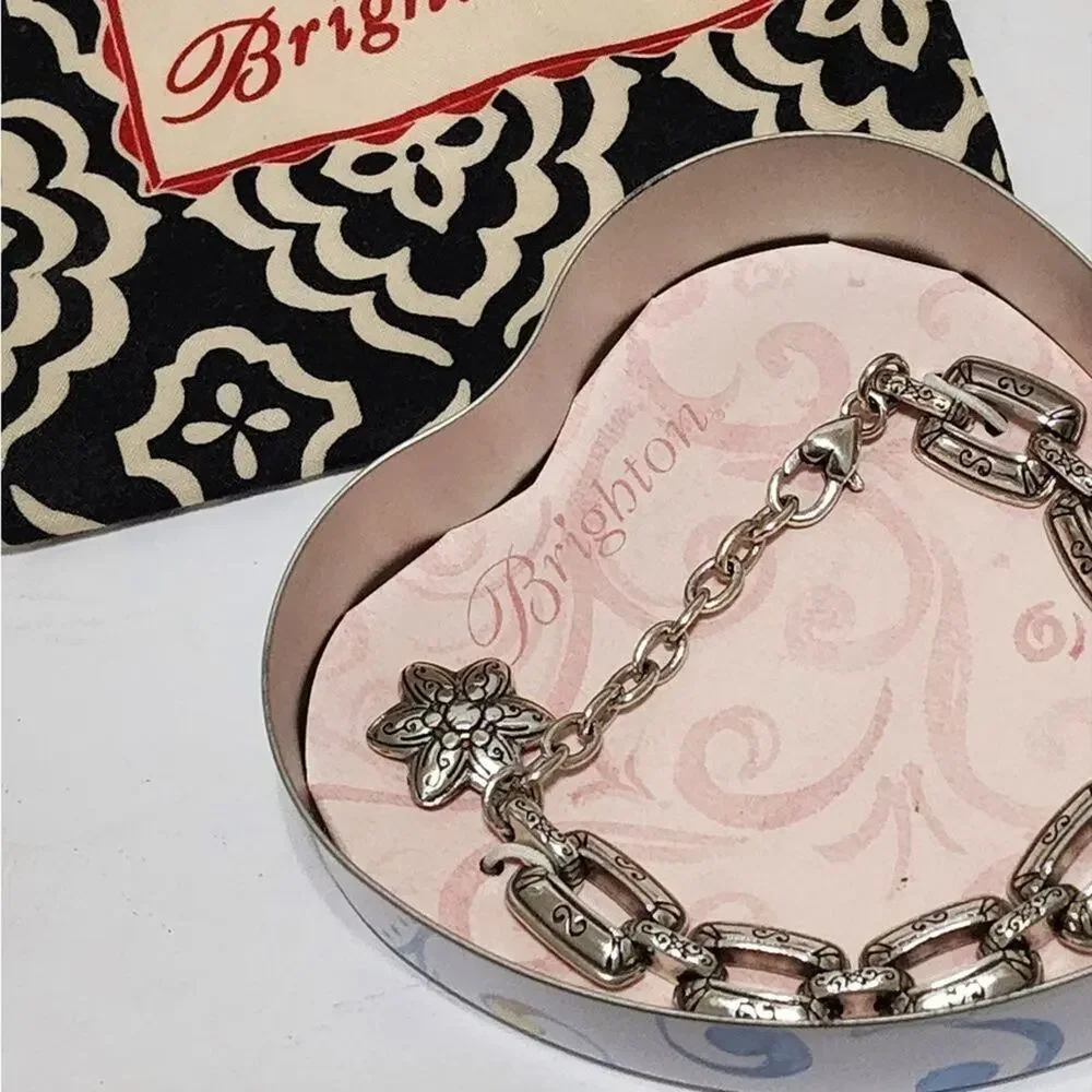 Brighton scrolled etched star charm‎ link bracelet new!!!